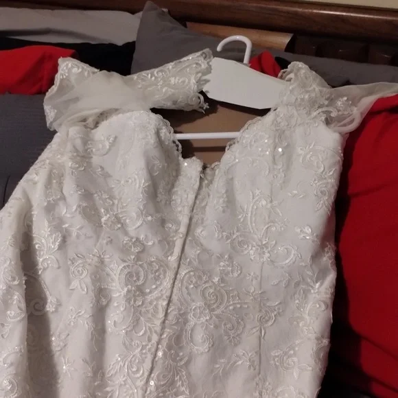 wedding dress - Picture 3 of 5